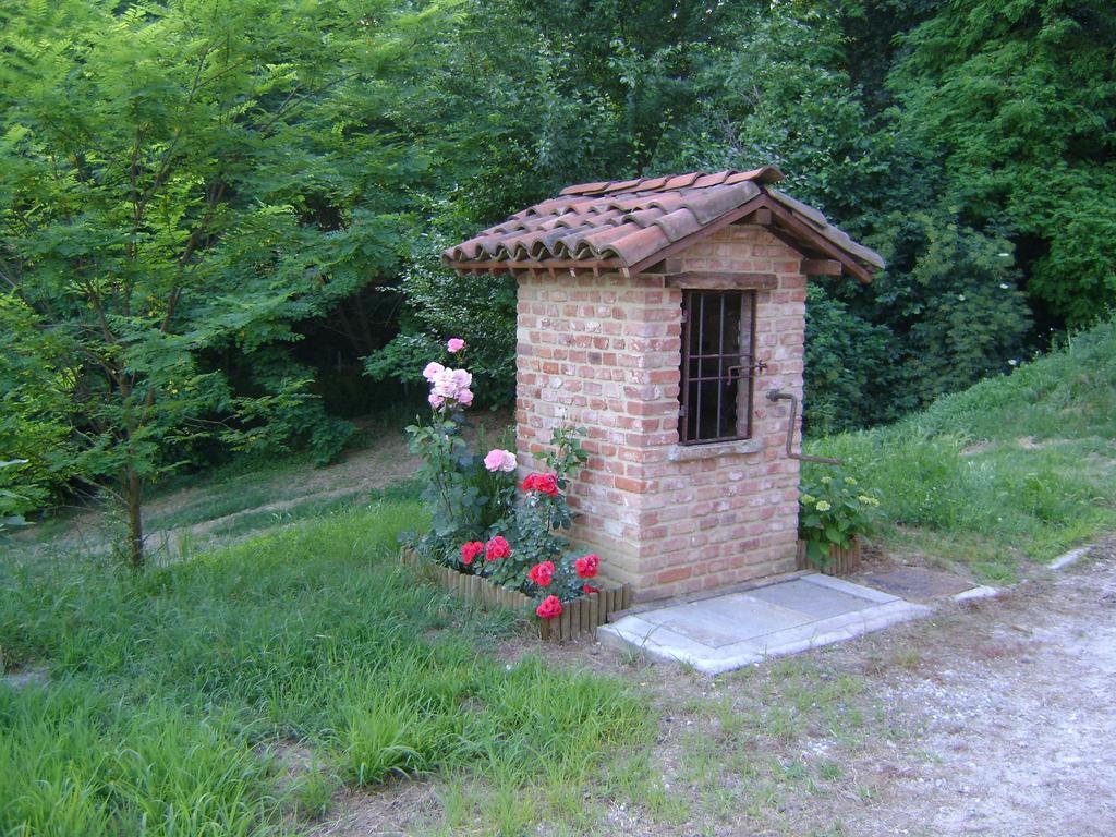 B&B Cascina Rossa Asti Bagian luar foto