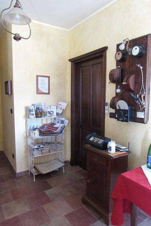 B&B Cascina Rossa Asti Bagian luar foto